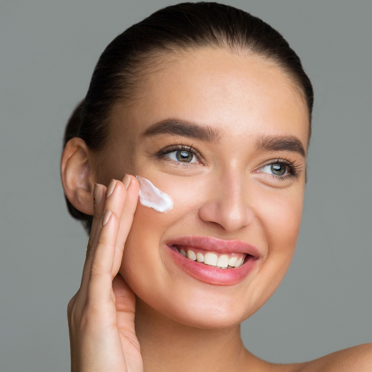Simply SKN Anti-Aging Skin Care Products to bring back your skin's natural radiance.